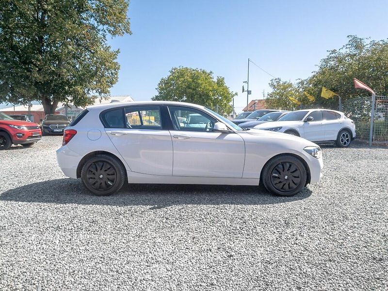 BMW Řada 1 (2013) 114i 75KW manuál - fotka 4 z 39
