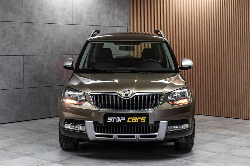 Škoda Yeti 1.2 TSI 81kW *OFFROAD ACTIVE* - fotka 2 z 33