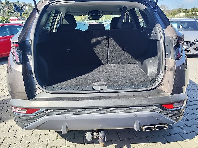 Hyundai Tucson 1.6 T-GDI/110kW smart DCT - fotka 9 z 40