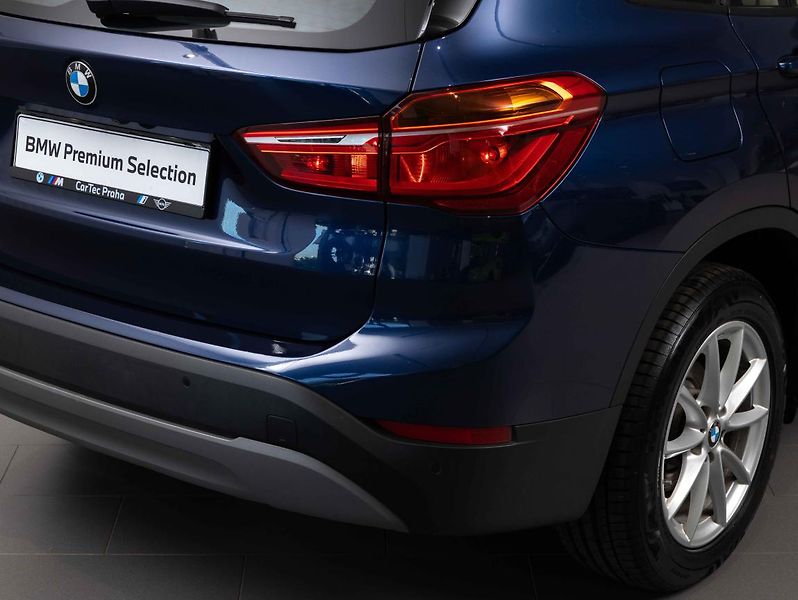BMW X1 sDrive 18i - fotka 9 z 21