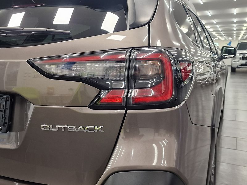 Subaru Outback (2025) 2.5 ACTIVE 2025 - fotka 14 z 58