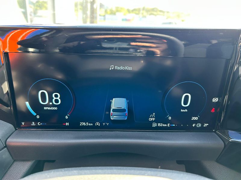 Ford Tourneo Custom 2.0 EcoBlue 110kW Titanium L1 - fotka 19 z 30