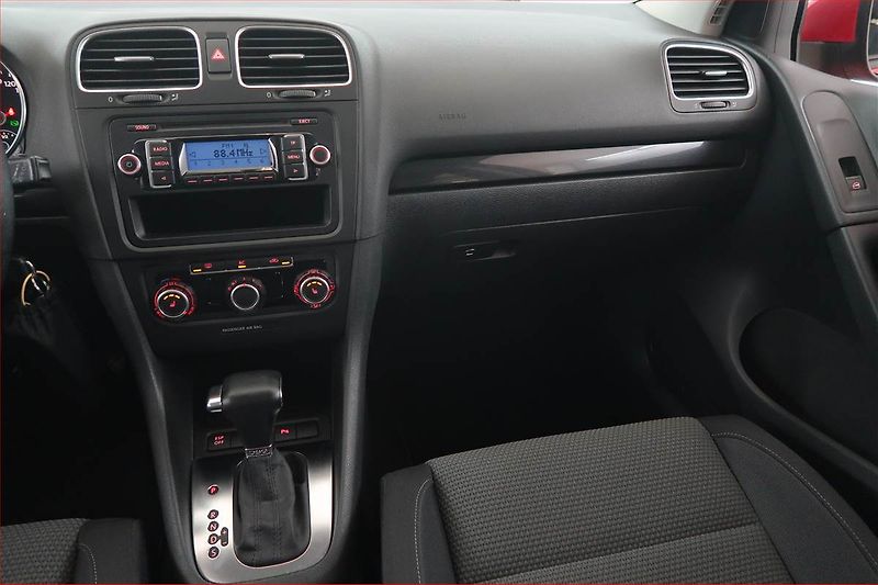 Volkswagen Golf (2009) 1.4 TSI, Automat - fotka 8 z 15
