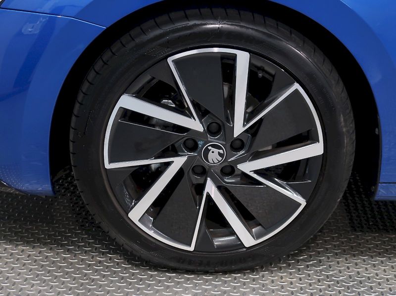 Škoda Octavia (2026) SPORTLINE 2.0TDI 110KW DSG TAŽ - fotka 12 z 44