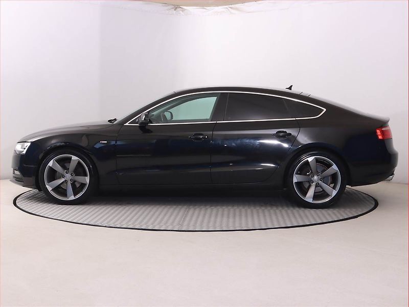 Audi A5 (2015) 2.0 TDI, Automat, Navi - fotka 3 z 20