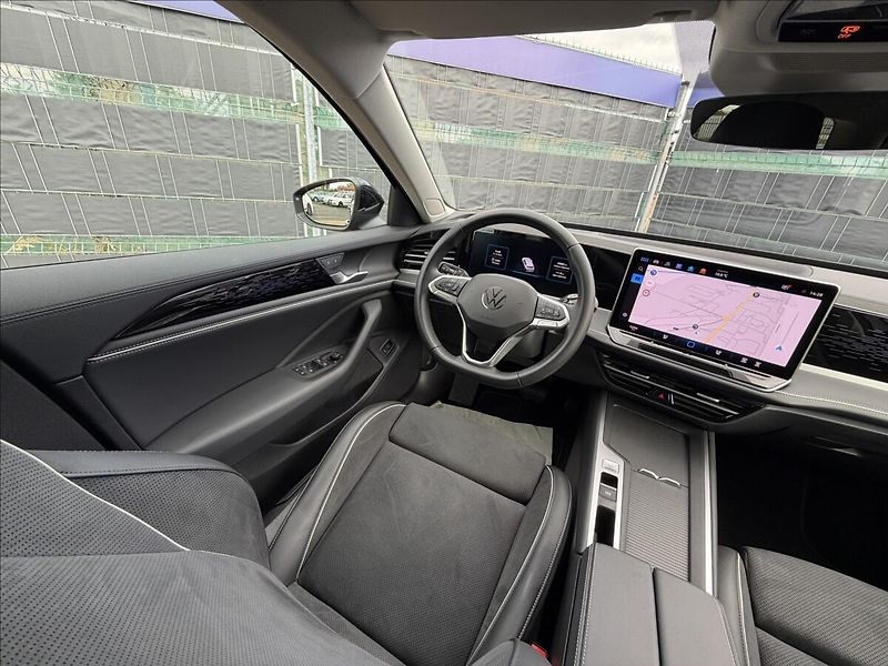 Volkswagen Passat 1.5 eTSI Business/HUD/ERGO - fotka 9 z 28