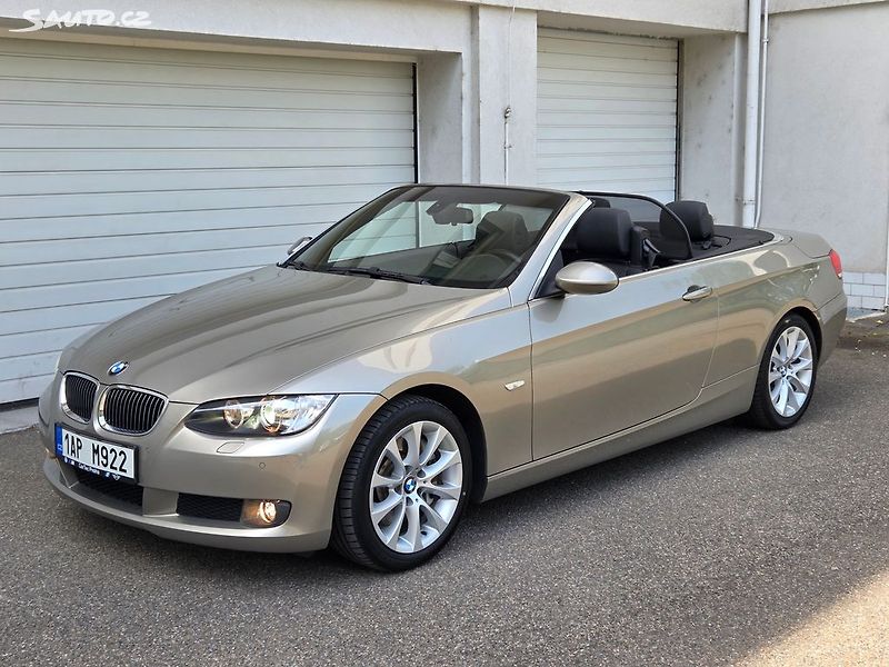 BMW Řada 3 (2009) 330i 200Kw Aut Kabrio 60t.km - fotka 3 z 49