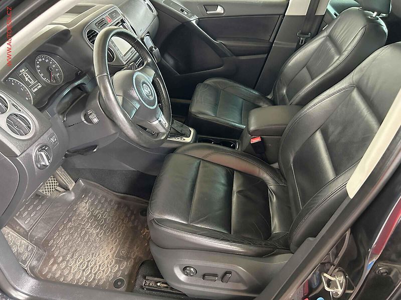 Volkswagen Tiguan (2009) 2.0TDi 4x4, 1.maj, Xenon, AC - fotka 9 z 17
