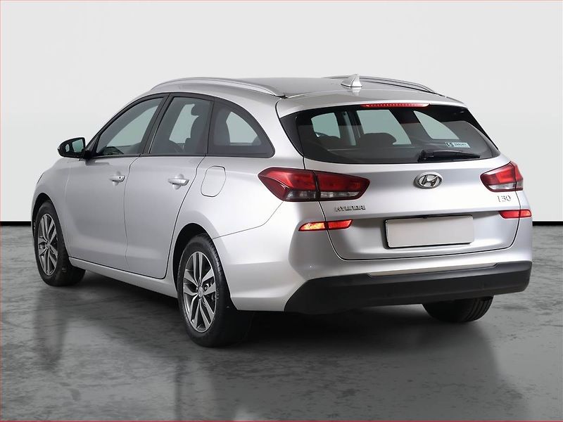 Hyundai i30 (2020) 1.6 CRDi, Automat, Serv.kniha - fotka 4 z 17