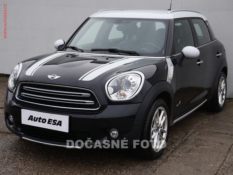 Mini Countryman (2014) 2.0D 4X4, 2.maj, AT, kůže - fotka 3 z 19