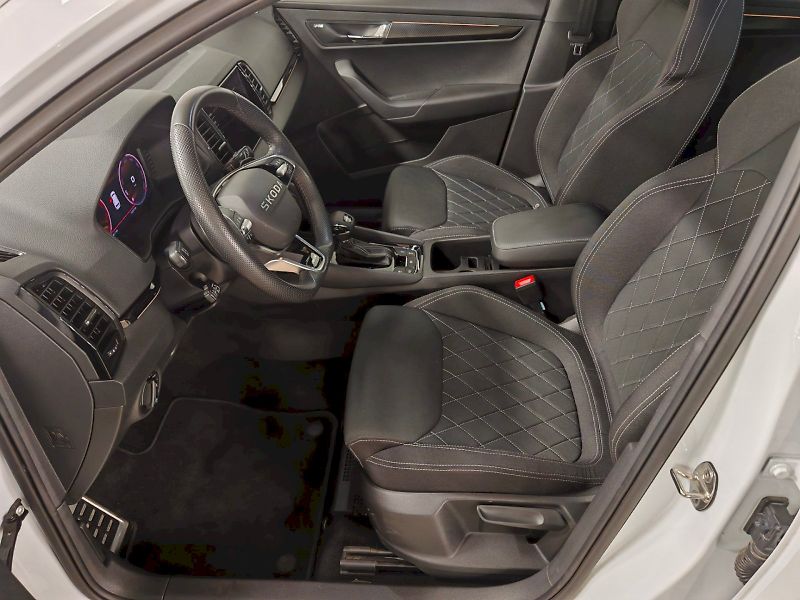 Škoda Karoq (2025) 2.0 TDI 110 kW DSG 4x4 Sportli - fotka 22 z 32