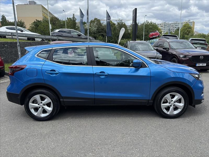 Nissan Qashqai 1,3 i Acenta 1.ČR VÝHŘEV KAMER - fotka 6 z 42