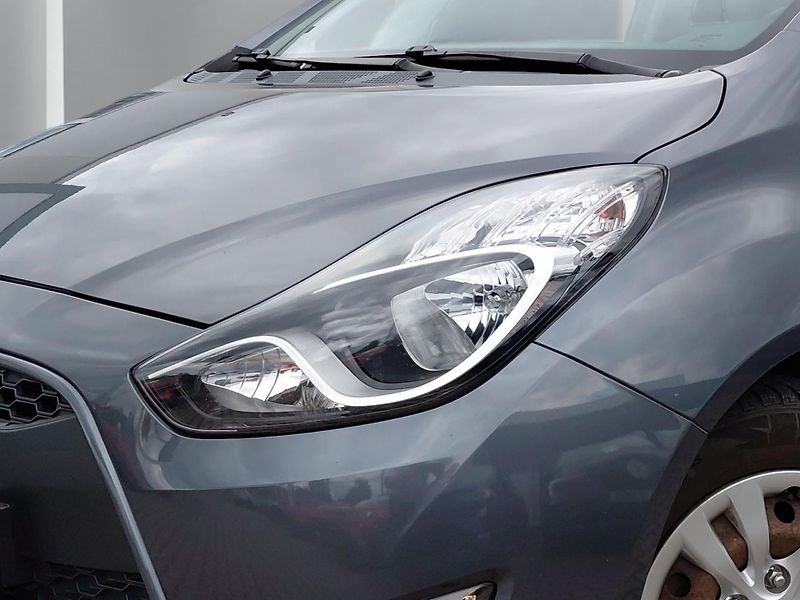 Hyundai ix20 (2017) 1.6i Trikolor Essentiall    - fotka 9 z 24