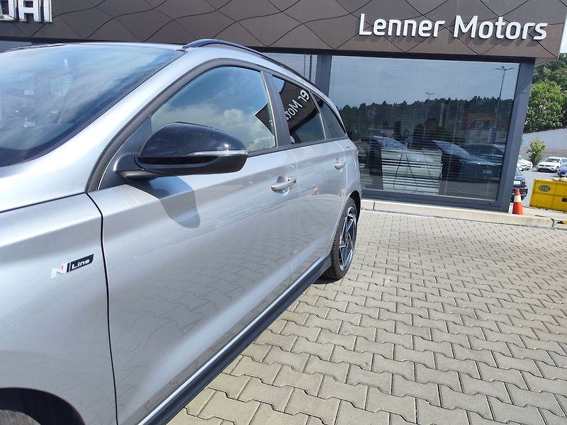 Hyundai i30 1.5 T-GDI/103kW N-Line DCT - fotka 11 z 32