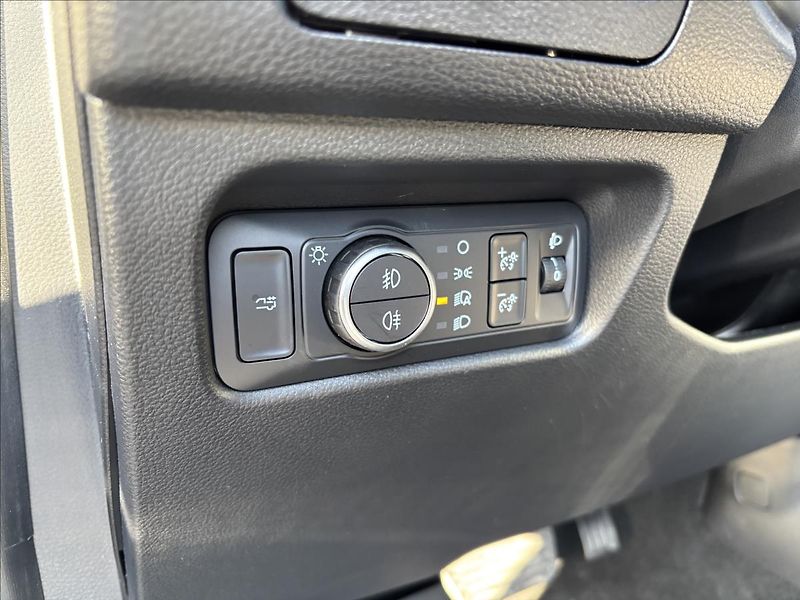Ford Ranger 3,0 EcoBlue 177 kW V6 Wildtrak - fotka 30 z 47