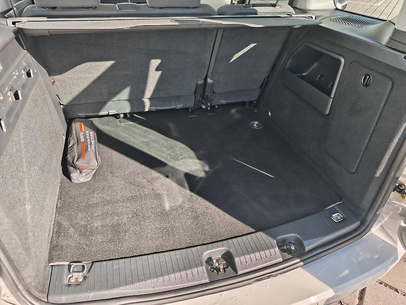 Volkswagen Caddy 6G 1,5TSI - fotka 21 z 21