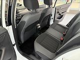 Škoda Fabia 1,0 TSI, tažné, LED, CarPlay - náhled 31
