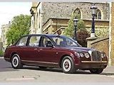 Bentley vyrobil v roce 2002 dva kusy státní limuzíny pro královnu Alžběty II. k 50. výročí jejího panování. Pohání je V8 z Bentley Arnage R s výkonem 400 koní. Neprůstřelné auto má vlastní oběh vzduchu a lze ho zcela utěsnit pro případ plynového útoku.