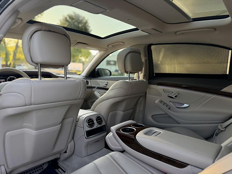 Mercedes-Benz Třídy S (2017) Mercedes-Benz S 350d L 4MATIC - fotka 26 z 29