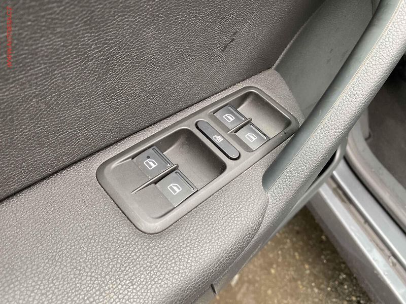 Škoda Yeti (2017) 1.4 TSi, Drive - fotka 13 z 17