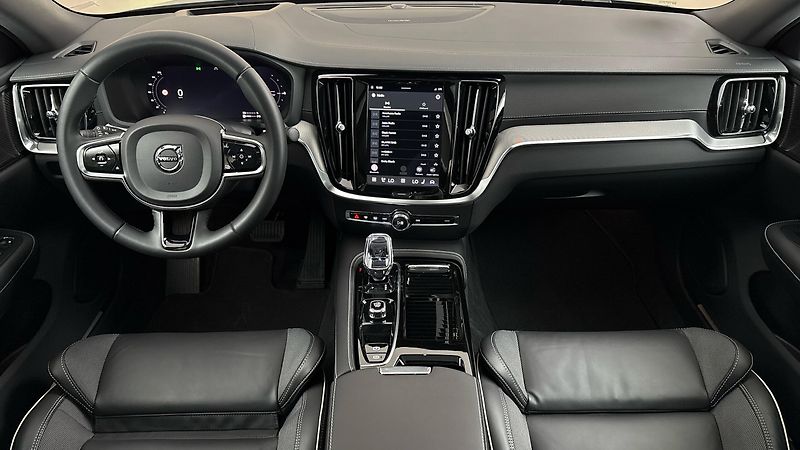 Volvo S60 2.0 AUT AWD Polestar Engineere - fotka 8 z 31
