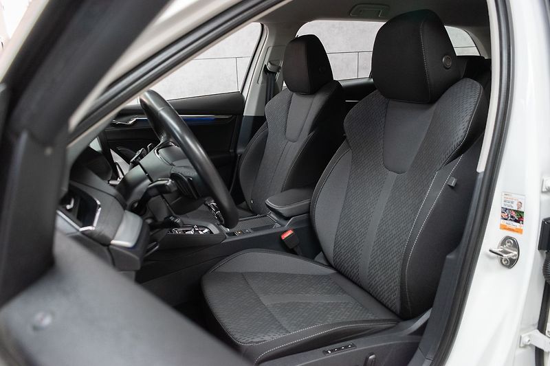 Škoda Octavia 1.5 TSI e-TEC*STYLE*DPH*ČR 1.M - fotka 10 z 40