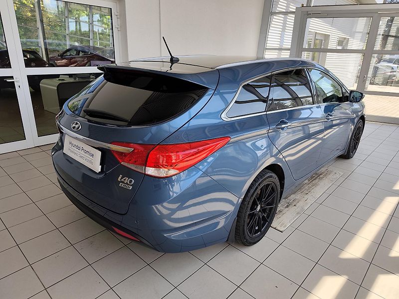 Hyundai i40 (2014) 1.7 CRDi 100kW ČR - fotka 4 z 21