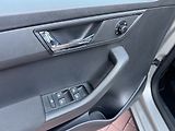 Škoda Fabia (2016) 1.2TSi Scout Digi Klima - náhled 24