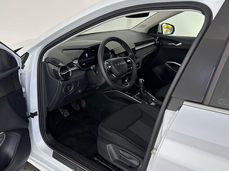 Škoda Fabia Top Selection + zimní kola - fotka 6 z 28