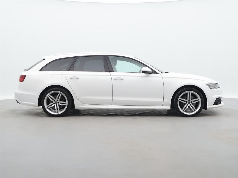 Audi A6 Avant 3,0 TDI 150kW Klima Pano - fotka 8 z 31
