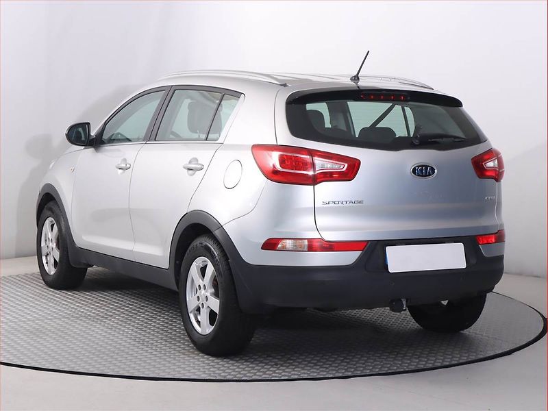 Kia Sportage (2011) 2.0 CRDi, 4X4, Serv.kniha - fotka 4 z 17