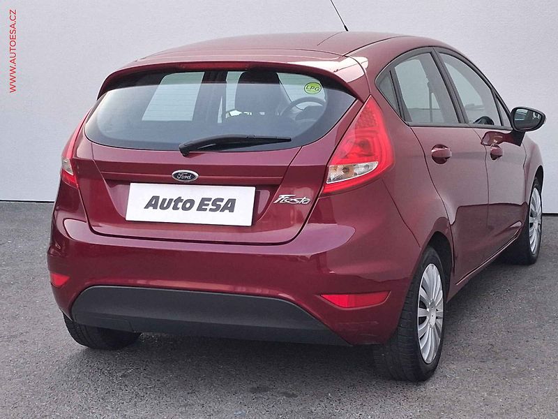 Ford Fiesta (2012) 1.2i, ČR, AC - fotka 4 z 16