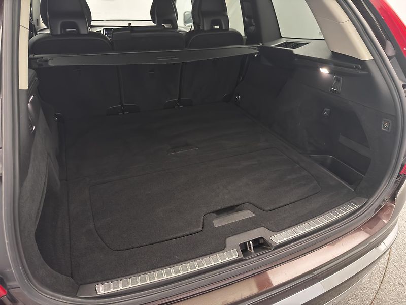 Volvo XC90 T6 AWD INSCRIPTION CZ 1.maj - fotka 5 z 47