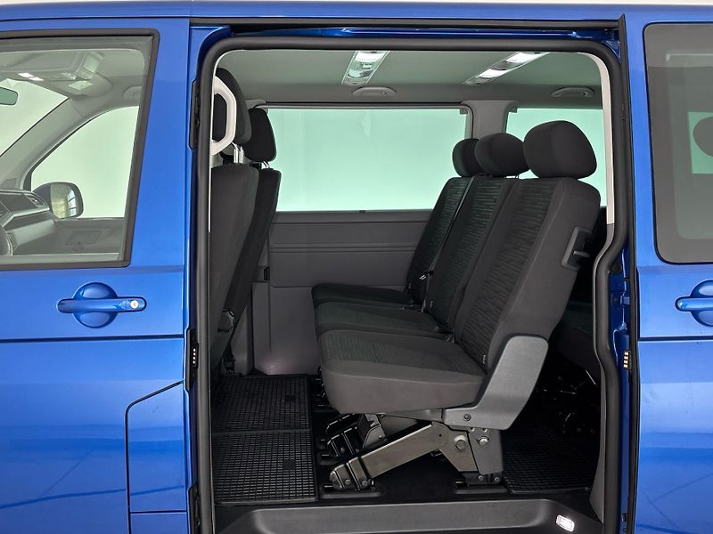 Volkswagen Caravelle Long DSG - fotka 8 z 26