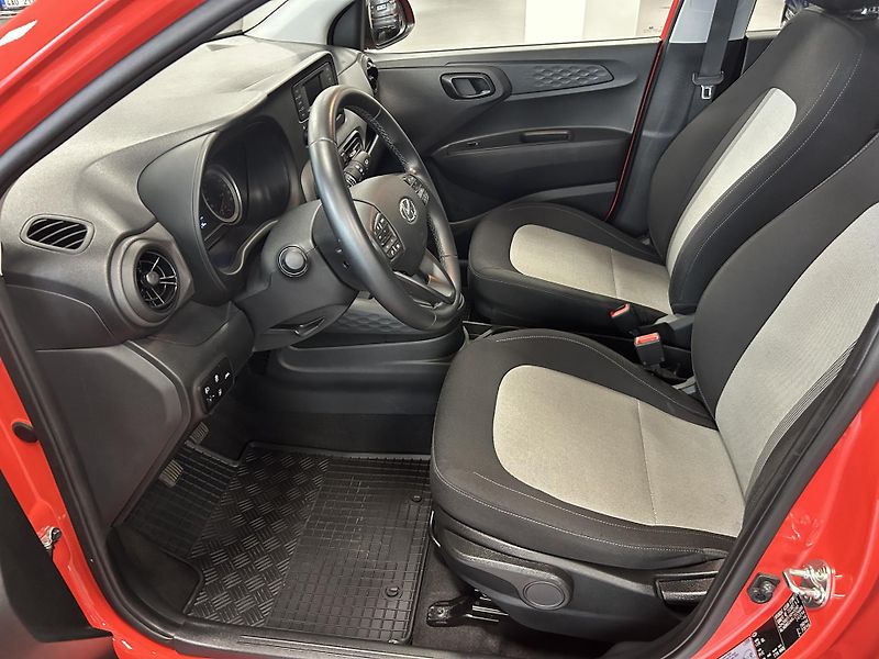 Hyundai i10 (2021) 1.0 Comfort GO Klima Tempomat - fotka 5 z 21