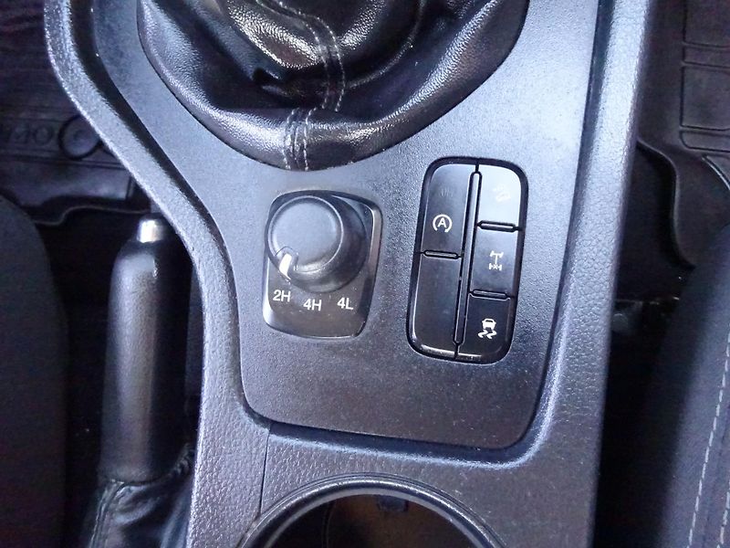 Ford Ranger XLT - fotka 28 z 35