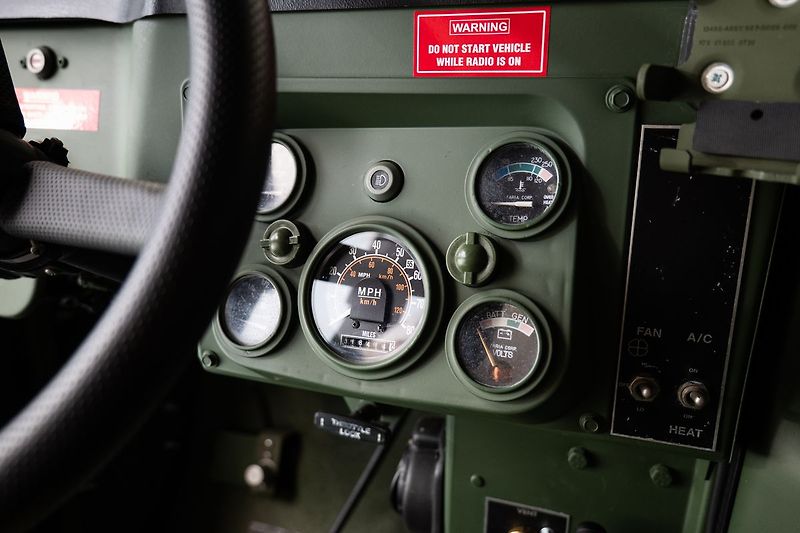 Hummer H1 Humvee Slantback 6.5 Turbo Die - fotka 15 z 26