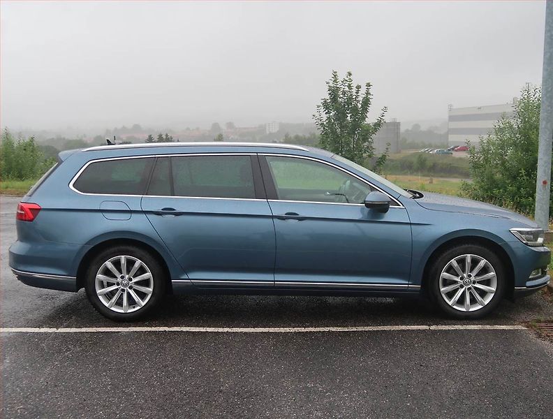 Volkswagen Passat (2018) 2.0 TDI, Automat, Serv.kniha - fotka 6 z 20