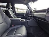 Toyota Land Cruiser 2.8-INVINCIBLE-ZÁRUKA-DPH - náhled 68