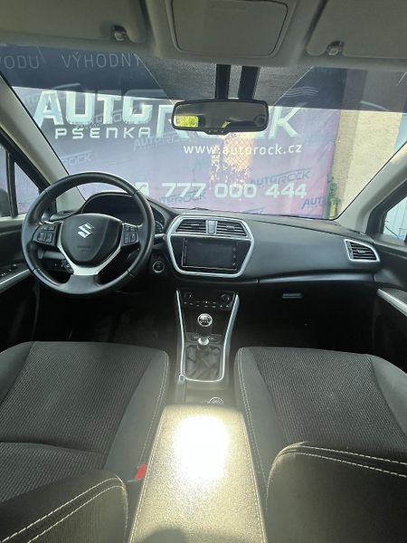 Suzuki SX4 S-Cross 1.4/103kW, COMF+, Allgrip, 4x4 - fotka 9 z 22