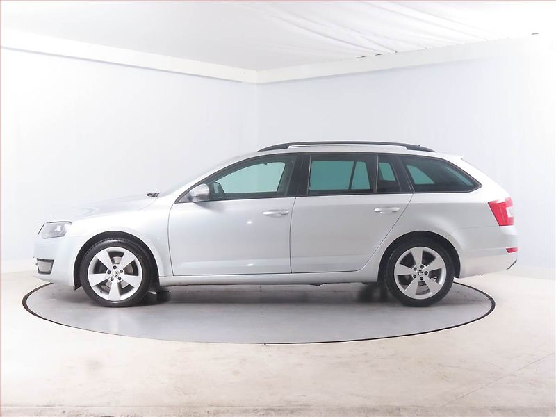 Škoda Octavia (2015) Style 2.0 TDI, Automat - fotka 3 z 15