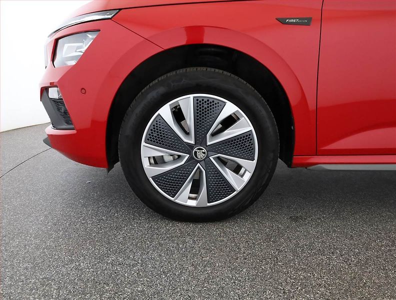 Škoda Kamiq (2024) First Edition 1.5 TSI - fotka 21 z 21
