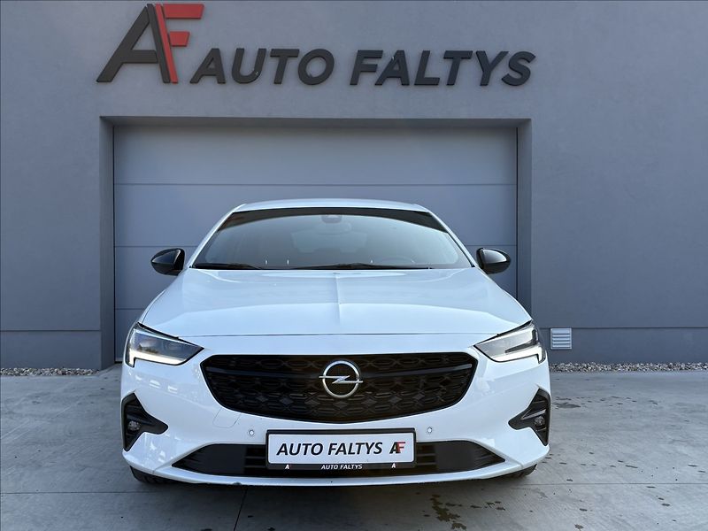 Opel Insignia 2,0 CDTi AWD AT8 Ultimate GS - fotka 4 z 31
