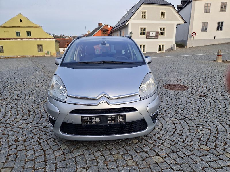 Citroën Grand C4 Picasso (2010) 1.6 /82kW - fotka 4 z 6