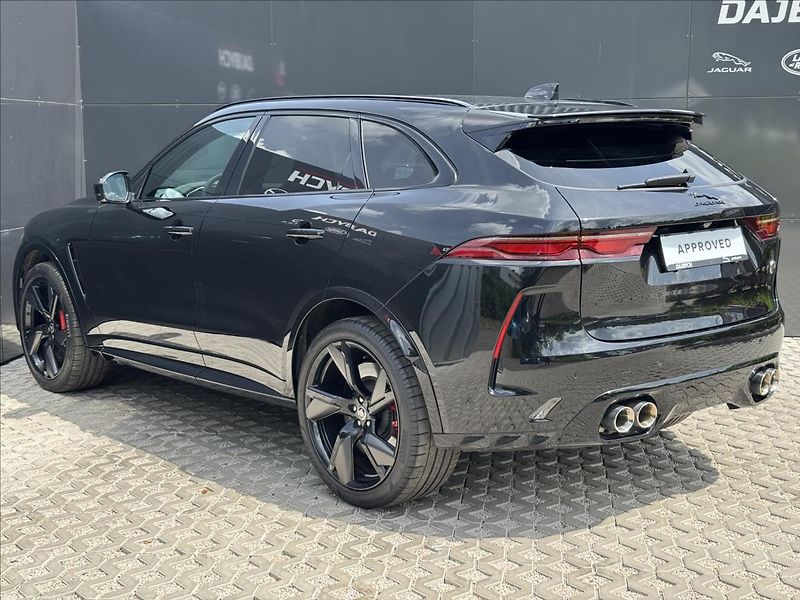 Jaguar F-Pace 5,0 P550 SVR AWD ZÁRUKA - fotka 6 z 36
