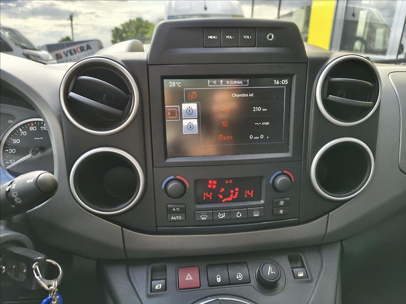 Citroën Berlingo 1,6   1,6 HDi SHINE - fotka 4 z 21