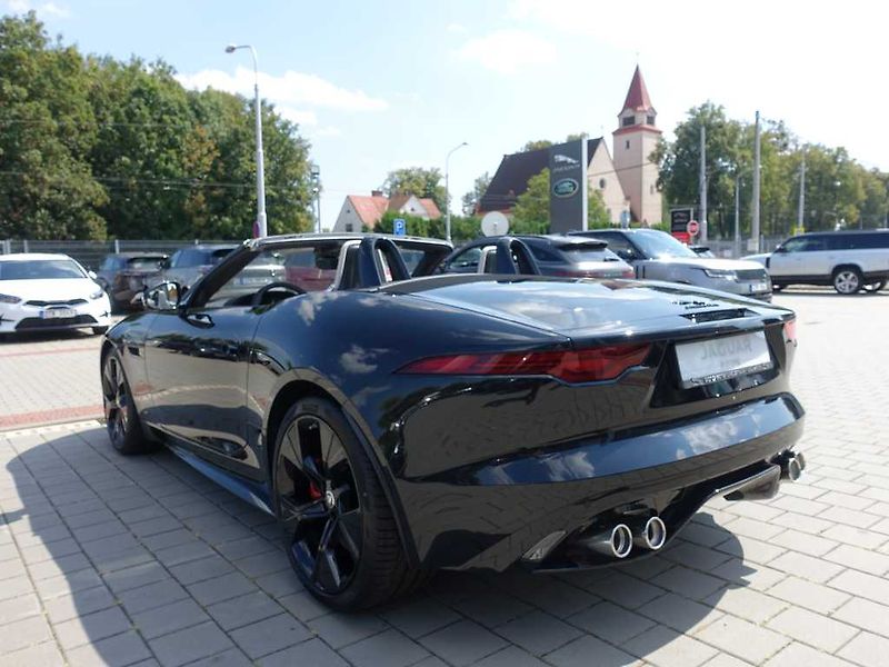 Jaguar F-Type 5,0 V8 75 P450 kabriolet 4x4 - fotka 14 z 38