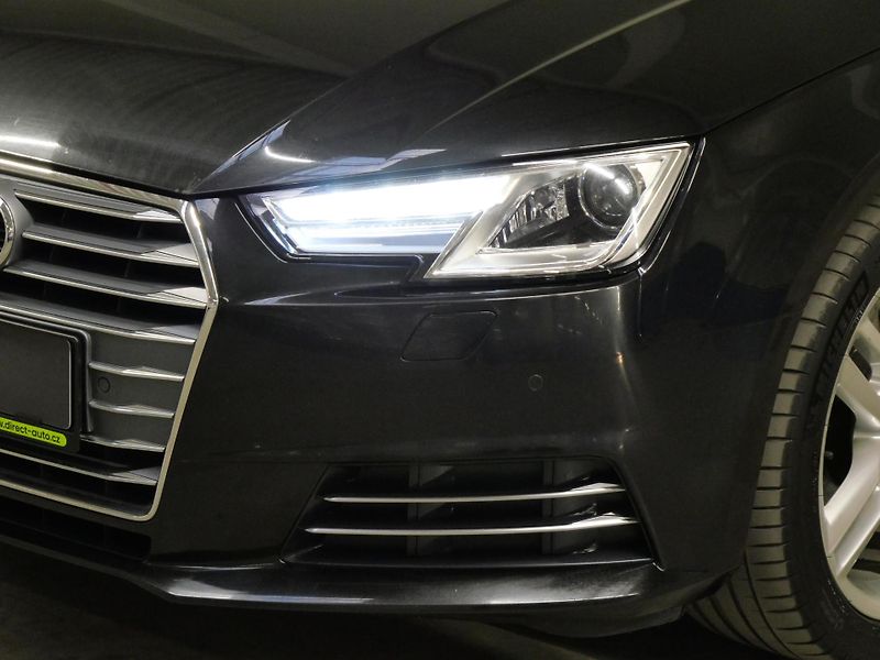 Audi A4 - fotka 9 z 27