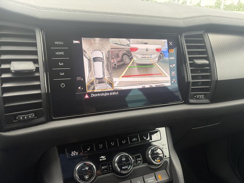 Škoda Kodiaq 2.0TDI Sportline DSG 4x4 7míst - fotka 19 z 24