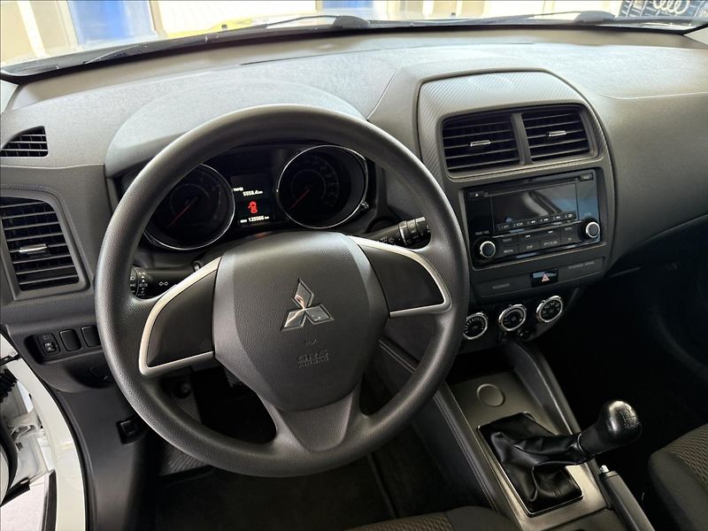 Mitsubishi ASX 1,6   16V, 1.MAJITEL, SERVISKA - fotka 11 z 18